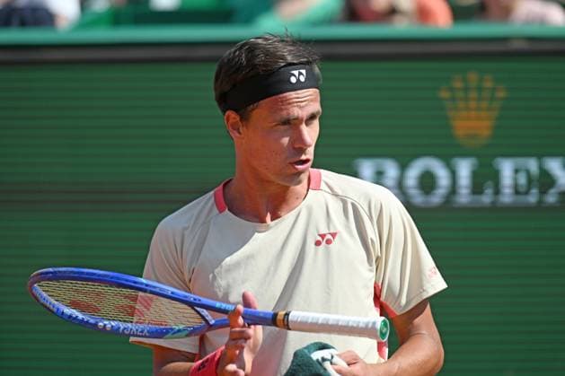 DANIEL ALTMAIER, Germania, Monte Carlo Masters 2025, Altmaier vs Alcaraz 3-6 1-6 , 10-04-2025, Azione, Action, Single shot, Close up TENNIS MONTE CARLO MASTERS 2025
