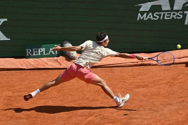 DANIEL ALTMAIER, Germania, Monte Carlo Masters 2025, Altmaier vs Alcaraz 3-6 1-6 , 10-04-2025, Azione, Action, Single shot TENNIS MONTE CARLO MASTERS 2025