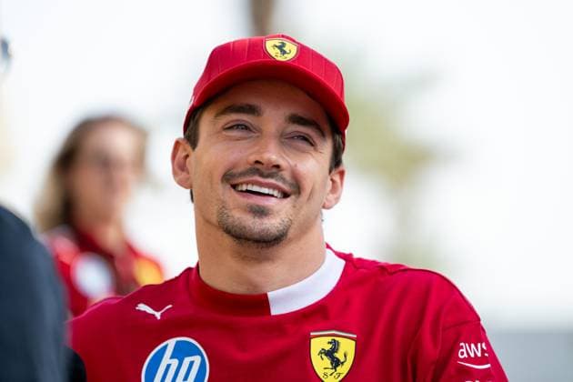 Charles Leclerc Scuderia Ferrari HP, 16 laughs, BAH, Formula 1 World Championship, Gulf Air Grand Prix of Bahrain, Bahrain International Circuit, Media Day, 2025 season, 10 04 2025 BAH, Formula 1 World Championship, Gulf Air Grand Prix of Bahrain, Bahrain International Circuit, Media Day, 2025 season, 10 04 2025 Sakhir Copyright: xEibner-Pressefoto Memmlerx EP_MMR