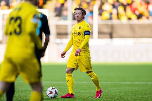 250410 Patrick Berg of Bodo Glimt during the UEFA Europa League quarter final football match between Bodo Glimt and Lazio on April 10, 2025 in Bodo Photo Marius Simensen BILDBYRAN COP 238 bbeng bodo bodo glimt football fotball fotboll kvartfinale lazio quarter final soccer uefa europa league  Copyright: MARIUSxSIMENSEN BB250410BB569