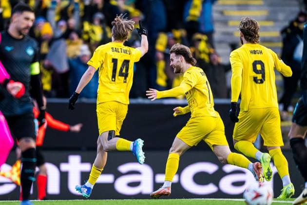 250410 Ulrik Saltnes of Bodo Glimt celebrates after scoring the 1 0 goal during the UEFA Europa League quarter final football match between Bodo Glimt and Lazio on April 10, 2025 in Bodo Photo Marius Simensen BILDBYRAN COP 238 bbeng bodo bodo glimt football fotball jubel kvartfinale lazio quarter final soccer uefa europa league  Copyright: MARIUSxSIMENSEN BB250410BB695