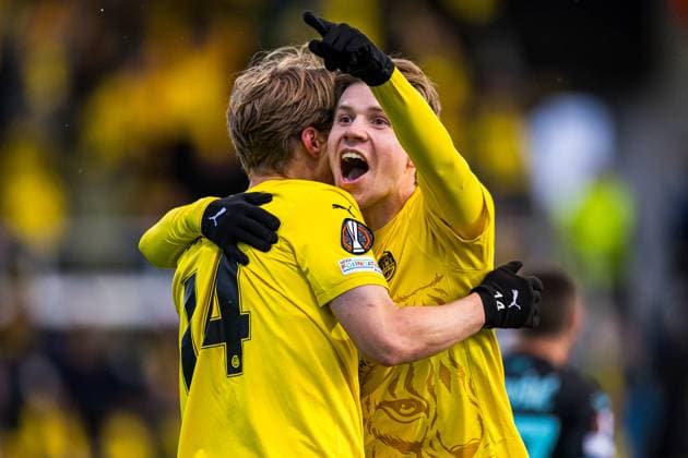 250410 Ulrik Saltnes of Bodo Glimt celebrates after scoring the 2 0 goal during the UEFA Europa League quarter final football match between Bodo Glimt and Lazio on April 10, 2025 in Bodo Photo Marius Simensen BILDBYRAN COP 238 bbeng bodo bodo glimt football fotball jubel kvartfinale lazio quarter final soccer uefa europa league  Copyright: MARIUSxSIMENSEN BB250410BB952
