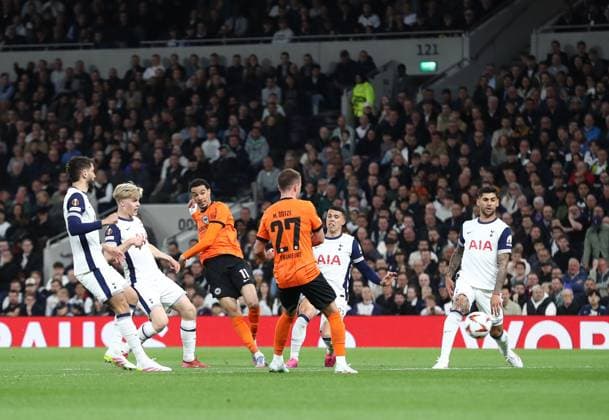 10 04 2025, xtgx, Football Europa League 1 4 Final, Tottenham Hotspur Eintracht Frankfurt v l Hugo Ekitike Eintracht Frankfurt Goal scored, scored the goal to 0 1 DFL DFB REGULATIONS PROHIBIT ANY USE OF PHOTOGRAPHS as IMAGE SEQUENCES and or QUASI VIDEO London