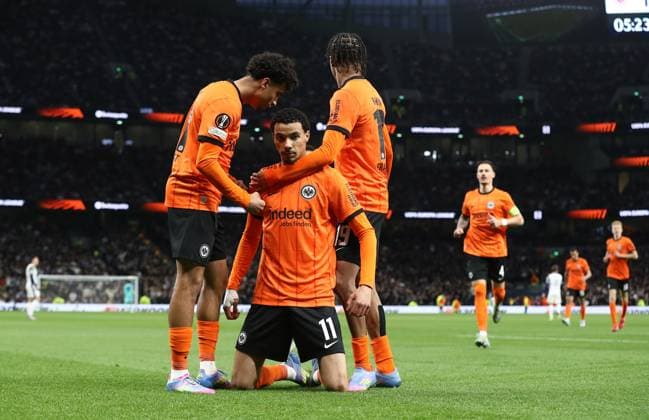 10 04 2025, xtgx, Football Europa League 1 4 Final, Tottenham Hotspur Eintracht Frankfurt v l Jean Matteo Bahoya Eintracht Frankfurt , Hugo Ekitike Eintracht Frankfurt , Nathaniel Brown Eintracht Frankfurt celebrate the goal, Der Torjubel zum 0 1 DFL DFB REGULATIONS PROHIBIT ANY USE OF PHOTOGRAPHS as IMAGE SEQUENCES and or QUASI VIDEO London