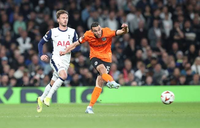 10 04 2025, xtgx, Football Europa League 1 4 Final, Tottenham Hotspur Eintracht Frankfurt v l James Maddison of Tottenham Hotspur, Ellyes Skhiri Eintracht Frankfurt DFL DFB REGULATIONS PROHIBIT ANY USE OF PHOTOGRAPHS as IMAGE SEQUENCES and or QUASI VIDEO London