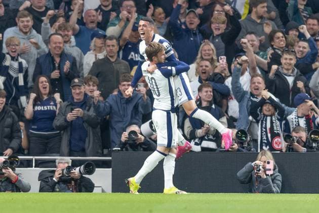Tottenham Hotspur v Eintracht Frankfurt, UEFA Europa League, Quarter-Final, Leg 1 of 2, Football, The Tottenham Hotspur Stadium, London, UK - 10 Apr 2025 Goal. Pedro Porro of Tottenham Hotspur celebrates after scoring the second goal of the game London Tottenham Hotspur Stadium London GBR, UK NEWSPAPERS OUT Copyright: xEllixBirchx