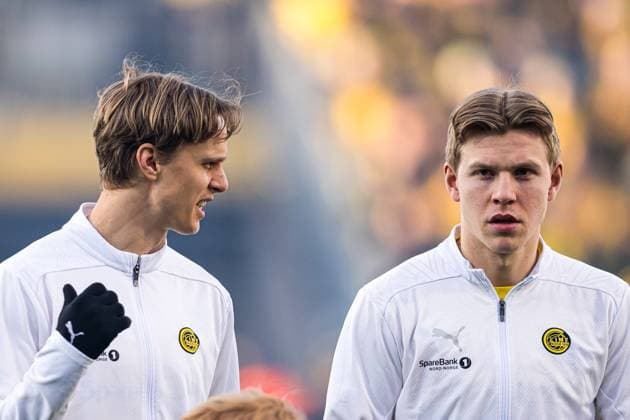 250410 Ulrik Saltnes and Jens Petter Hauge of Bodo Glimt ahead of the UEFA Europa League quarter final football match between Bodo Glimt and Lazio on April 10, 2025 in Bodo Photo Marius Simensen BILDBYRAN COP 238 bbeng bodo bodo glimt football fotball fotboll kvartfinale lazio quarter final soccer uefa europa league  Copyright: MARIUSxSIMENSEN BB250410ZO025