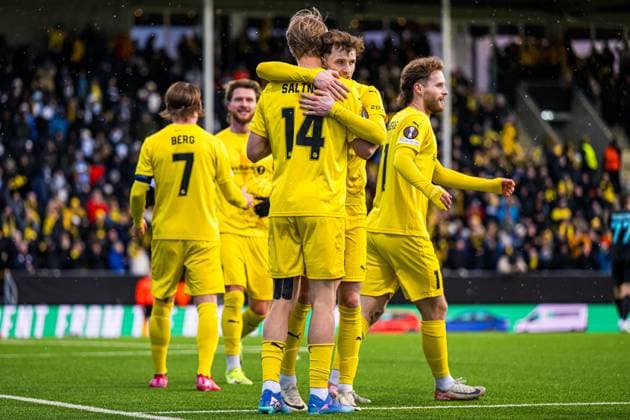 250410 Ulrik Saltnes of Bodo Glimt celebrates after scoring the 2 0 goal during the UEFA Europa League quarter final football match between Bodo Glimt and Lazio on April 10, 2025 in Bodo Photo Marius Simensen BILDBYRAN COP 238 bbeng bodo bodo glimt football fotball jubel kvartfinale lazio quarter final soccer uefa europa league  Copyright: MARIUSxSIMENSEN BB250410ZF019
