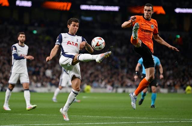 Tottenham Hotspur V Eintracht Frankfurt, Europa League. Brennan Johnson (Spurs) clears as Ellyes Skhiri (Frankfurt) tries to block during the Tottenham Hotspur V Eintracht Frankfurt UEFA Europa Conference League quarter-final match at the Tottenham Hotspur Stadium, London. Tottenham Tottenham Hotspur Stadium UK Copyright: xMartinxDaltonx Spurs_v_Frankfurt_100425_MD_021