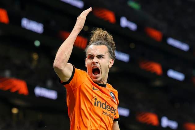 10th April 2025; Tottenham Hotspur Stadium, London, England; UEFA Europa League Quarter Final First Leg Football, Tottenham Hotspur versus Eintracht Frankfurt; Arthur Theate of Eintracht Frankfurt reacts to the fans  ActionPlus12772970 HenningxVonxJagow