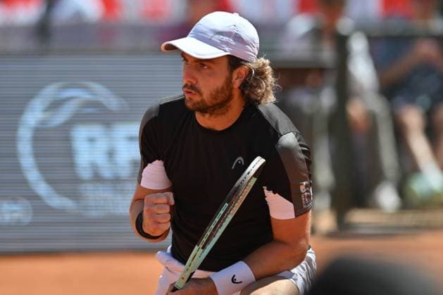 April 10, 2025, Madrid, Madrid, Spain: MARCO TRUNGELLITI (ARG) playing the round of 8 match of the Grand Prix by Mercedes-Benz Open Comunidad de Madrid, at the Club de Campo Villa de Madrid on April 9, 2025. Madrid Spain - ZUMAc312 20250410_zsp_c312_060 Copyright: xOscarxManuelxSanchezx
