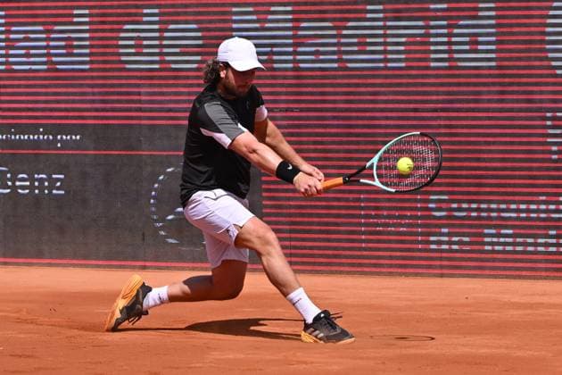 April 10, 2025, Madrid, Madrid, Spain: MARCO TRUNGELLITI (ARG) playing the round of 8 match of the Grand Prix by Mercedes-Benz Open Comunidad de Madrid, at the Club de Campo Villa de Madrid on April 9, 2025. Madrid Spain - ZUMAc312 20250410_zsp_c312_071 Copyright: xOscarxManuelxSanchezx