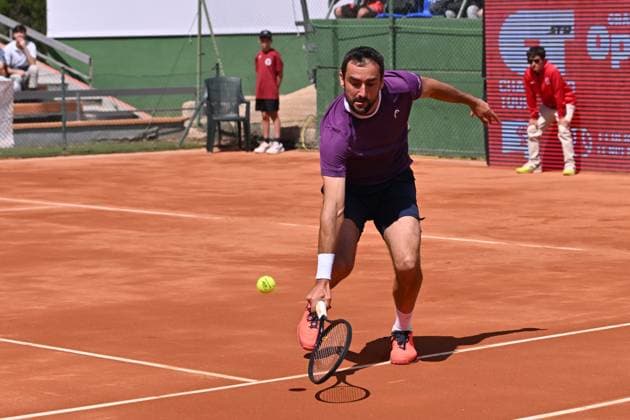 April 10, 2025, Madrid, Madrid, Spain: MARIN CILIC (CRO) playing the round of 8 match of the Grand Prix by Mercedes-Benz Open Comunidad de Madrid, at the Club de Campo Villa de Madrid on April 9, 2025. Madrid Spain - ZUMAc312 20250410_zsp_c312_092 Copyright: xOscarxManuelxSanchezx