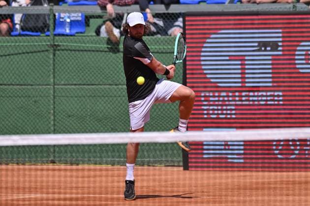 April 10, 2025, Madrid, Madrid, Spain: MARCO TRUNGELLITI (ARG) playing the round of 8 match of the Grand Prix by Mercedes-Benz Open Comunidad de Madrid, at the Club de Campo Villa de Madrid on April 9, 2025. Madrid Spain - ZUMAc312 20250410_zsp_c312_103 Copyright: xOscarxManuelxSanchezx