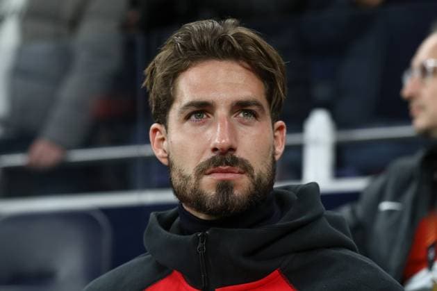 10 04 2025, xtgx, Football UEFA Europa League, Tottenham Hotspur Eintracht Frankfurt, v l Kevin Trapp Frankfurt, 1 DFL DFB REGULATIONS PROHIBIT ANY USE OF PHOTOGRAPHS as IMAGE SEQUENCES and or QUASI VIDEO London