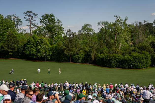 250410 Ludvig Aberg of Sweden and Rory McIlroy of Northern Ireland during the first round of the 2025 Masters Golf Tournament on April 10, 2025 in Augusta Photo Petter Arvidson BILDBYRAN kod PA PA1007 bbeng golf masters the masters augusta us masters sverige  Copyright: PETTERxARVIDSON BB250410PA184