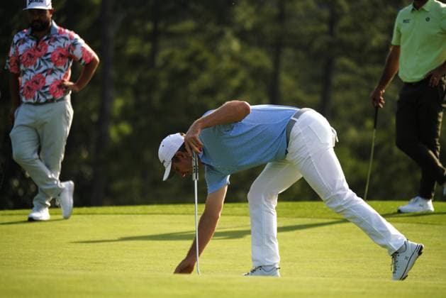 (250411) -- AUGUSTA, April 11, 2025 -- Justin Rose of England competes during round 1 of the 2025 Masters golf tournament at Augusta National Golf Club in Augusta, the United States, on April 10, 2025. ) (SP)U.S.-AUGUSTA-GOLF-2025 MASTERS-ROUND 1 WuxXiaoling 