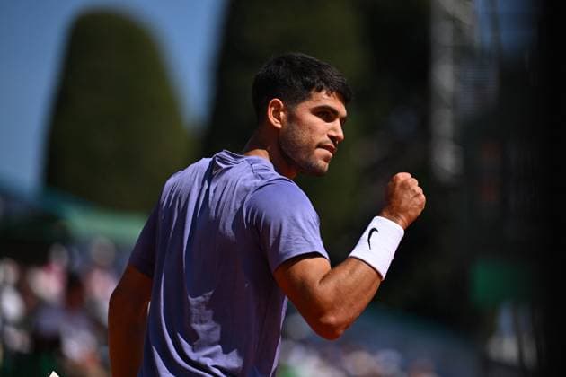 Monaco Rolex Masters - Monte Carlo Carlos Alcaraz (ESP) during his third round at the Monaco Tennis Rolex Masters in Monte Carlo, on April, 10, 2025. Photo by Corinne Dubreuil ABACAPRESS.COM Monaco Monaco  Copyright: xDubreuilxCorinne ABACAx