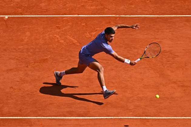 Monaco Rolex Masters - Monte Carlo Carlos Alcaraz (ESP) during his third round at the Monaco Tennis Rolex Masters in Monte Carlo, on April, 10, 2025. Photo by Corinne Dubreuil ABACAPRESS.COM Monaco Monaco  Copyright: xDubreuilxCorinne ABACAx
