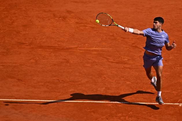 Sport Bilder des Tages Monaco Rolex Masters - Monte Carlo Carlos Alcaraz (ESP) during his third round at the Monaco Tennis Rolex Masters in Monte Carlo, on April, 10, 2025. Photo by Corinne Dubreuil ABACAPRESS.COM Monaco Monaco  Copyright: xDubreuilxCorinne ABACAx