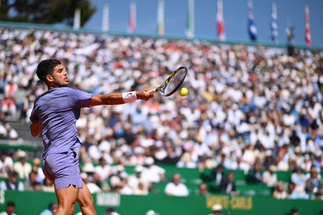 Monaco Rolex Masters - Monte Carlo Carlos Alcaraz (ESP) during his third round at the Monaco Tennis Rolex Masters in Monte Carlo, on April, 10, 2025. Photo by Corinne Dubreuil ABACAPRESS.COM Monaco Monaco  Copyright: xDubreuilxCorinne ABACAx