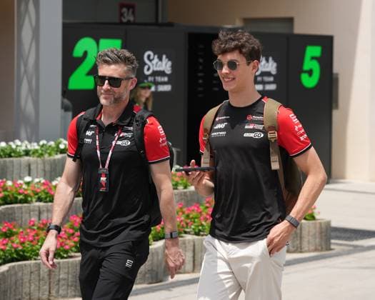 Formula 1 Gulf Air Bahrain Grand Prix 2025 11.04.2025, Bahrain International Circuit, Sakhir, Formula 1 Gulf Air Bahrain Grand Prix 2025 ,im Bild Oliver Bearman (GBR), MoneyGram Haas F1 Team nordphotoxGmbHx xBratic nph00250