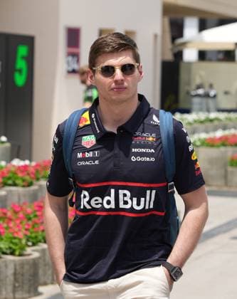 Formula 1 Gulf Air Bahrain Grand Prix 2025 11.04.2025, Bahrain International Circuit, Sakhir, Formula 1 Gulf Air Bahrain Grand Prix 2025 ,im Bild Max Verstappen (NLD), Oracle Red Bull Racing nordphotoxGmbHx xBratic nph00250