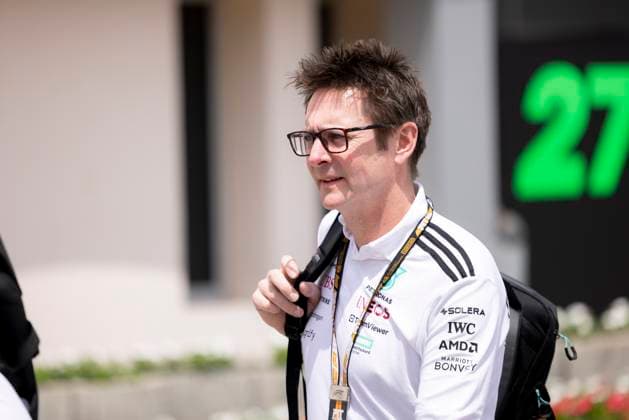 Formula 1 Gulf Air Bahrain Grand Prix 2025 Alexis Perrin OVERTAKE MAXPPP - Sakhir 11 04 2025 BONNINGHTON Peter (gbr), Mercedes-AMG Petronas Formula One Team head of race engineer, portrait during the Formula 1 Gulf Air Bahrain Grand Prix 2025, the 4th round of the 2025 FIA Formula 1 World Championship, WM, Weltmeisterschaft on the Bahrain International Circuit from April 10 to 13, 2025, in Sakhir, Bahrain Sakhir Bahrain  Copyright: xOVERTAKE MAXPPPxAlexisxPerrinx OVT202504115818 OVT202504115818