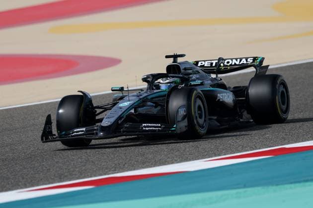 F1 - BAHRAIN GRAND PRIX 2025 12 KIMI ANTONELLI Andrea (ita), Mercedes AMG F1 Team W16, action during the Formula 1 Gulf Bahrain Grand Prix 2025, 4th round of the 2025 FIA Formula One World Championship, WM, Weltmeisterschaft from April 11 to 13, 2025 on the Bahrain International Circuit, in Sakhir, Bahrain -  Copyright: xXavixBonillax