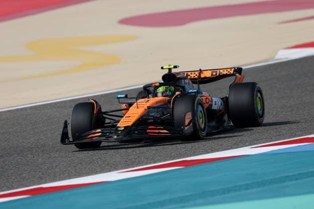 F1 - BAHRAIN GRAND PRIX 2025 04 NORRIS Lando (gbr), McLaren F1 Team MCL39, action during the Formula 1 Gulf Bahrain Grand Prix 2025, 4th round of the 2025 FIA Formula One World Championship, WM, Weltmeisterschaft from April 11 to 13, 2025 on the Bahrain International Circuit, in Sakhir, Bahrain -  Copyright: xXavixBonillax