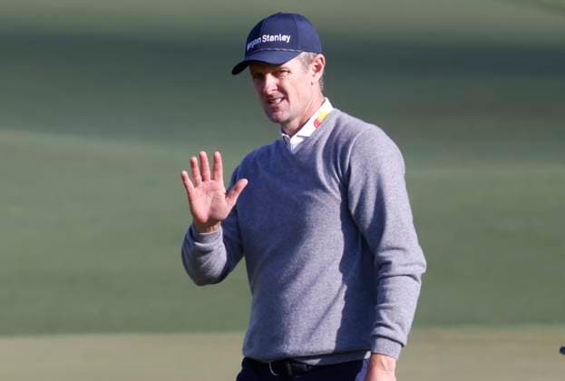 Justin Rose of England walks onto the green on the second hole during round two of the 2025 Masters golf tournament at Augusta National Golf Club in Augusta, Georgia, on Friday, April 11, 2025.  AUG20250411503 TANNENxMAURY
