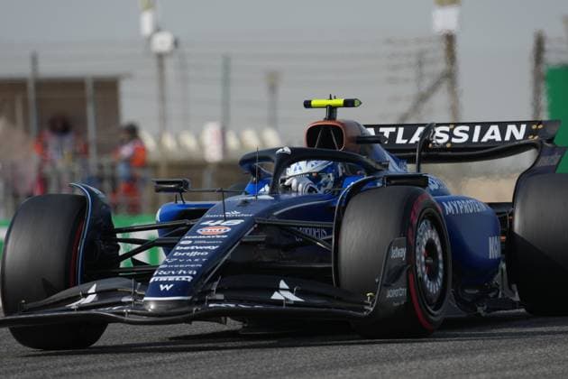 11 04 2025, Bahrain International Circuit, Sakhir, Formula 1 Gulf Air Bahrain Grand Prix 2025 ,in the picture Luke Browning GBR , Atlassian Williams Racing Photo by Hasan Bratic DeFodi Images