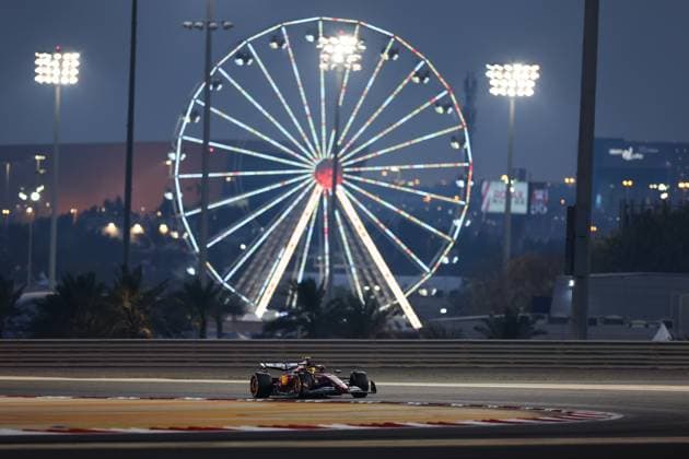 F1 - BAHRAIN GRAND PRIX 2025 44 HAMILTON Lewis (gbr), Scuderia Ferrari SF-25, action during the Formula 1 Gulf Bahrain Grand Prix 2025, 4th round of the 2025 FIA Formula One World Championship, WM, Weltmeisterschaft from April 11 to 13, 2025 on the Bahrain International Circuit, in Sakhir, Bahrain -  Copyright: xFLORENTxGOODENx