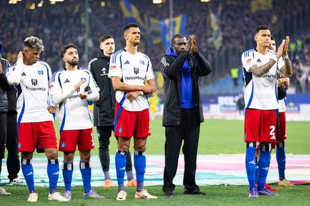Soccer I Men I Season 2024 2025 I 2 Bundesliga I 29 Matchday I Hamburger SV Eintracht Braunschweig I 11 04 2025 Ransford Yeboah Königsdörffer 11, Hamburger SV , Immanuel Pherai 10, Hamburger SV , Robert Glatzel 9, Hamburger SV , Bakery Jatta 18, Hamburger SV and Robert Glatzel 9, Hamburger SV thank you Hamburg Volksparkstadion Hamburg Germany Copyright: xLobecax xHenningxRohlfsx