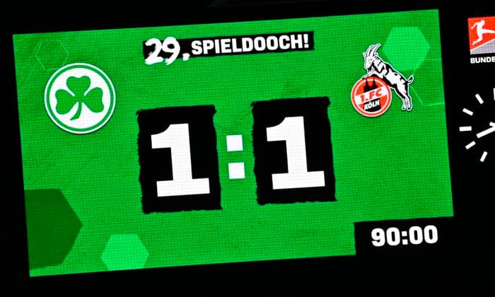 11 04 2025 Soccer Season 2024 2025 2 Soccer Bundesliga 29 Matchday SpVgg Greuther Fürth Kleeblatt 1 FC Köln FCK Sportfoto Zink xwoxzix DFL regulations prohibit any use of photographs as image sequences and or quasi video only for editorial use Final result on scoreboard
