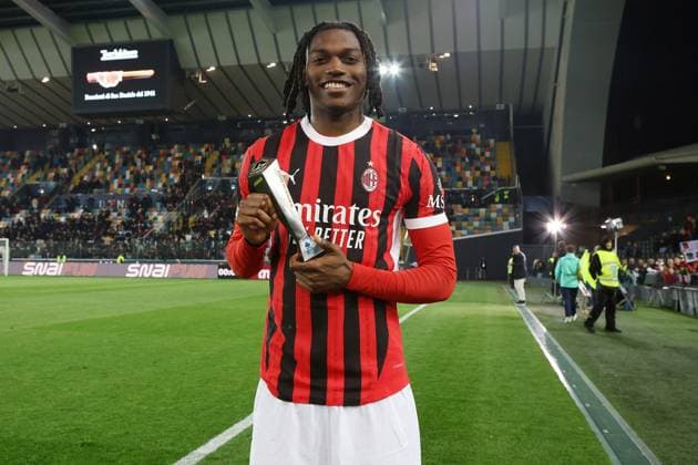 AC Milan™s Rafael Leao with Panini player of the match prize after the Serie A soccer match between Udinese and Milan at the Bluenergy Stadium in Udine, north east Italy - Friday, April 11,2025 - soccer  Copyright: xAndreaxBressanutti LaPressex