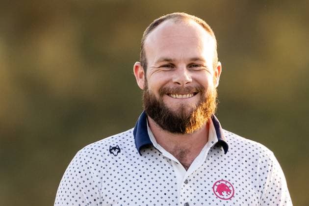 250411 Tyrrell Hatton of England on the 18th green during the second round of the 2025 Masters Golf Tournament on April 11, 2025 in Augusta Photo Petter Arvidson BILDBYRAN kod PA PA1008 bbeng golf masters the masters augusta us masters  Copyright: PETTERxARVIDSON BB250411PA153