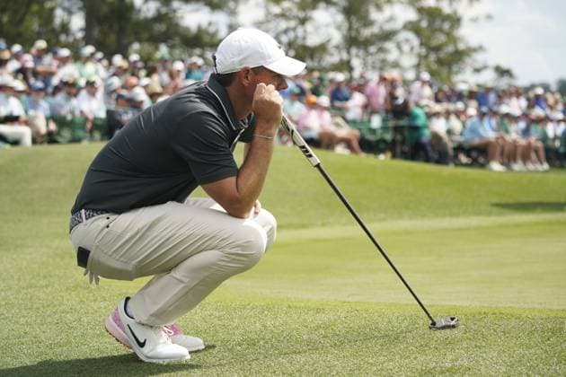 (250412) -- AUGUSTA, April 12, 2025 -- Rory McIlroy of Northern Ireland lines up a putt during round 2 of the 2025 Masters golf tournament at Augusta National Golf Club in Augusta, the United States, on April 11, 2025. ) (SP)U.S.-AUGUSTA-GOLF-2025 MASTERS-ROUND 2 WuxXiaoling 