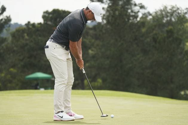 (250412) -- AUGUSTA, April 12, 2025 -- Rory McIlroy of Northern Ireland hits his putt during round 2 of the 2025 Masters golf tournament at Augusta National Golf Club in Augusta, the United States, on April 11, 2025. ) (SP)U.S.-AUGUSTA-GOLF-2025 MASTERS-ROUND 2 WuxXiaoling 