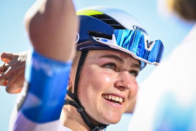 British Cat Ferguson of Movistar Team pictured before pictured at the start of the women s race of the Paris-Roubaix one day cycling race, 148,5 km from Denain to Roubaix, France, on Saturday 12 April 2025. JASPERxJACOBS  x120608882x