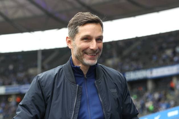 12 04 2025, xtgx, Fußball 2 Bundesliga, Hertha BSC Berlin SV Darmstadt 98 emspor, v l Stefan Leitl Hertha, Trainer Portrait, Portraet, Einzelbild DFL DFB REGULATIONS PROHIBIT ANY USE OF PHOTOGRAPHS as IMAGE SEQUENCES and or QUASI VIDEO Berlin