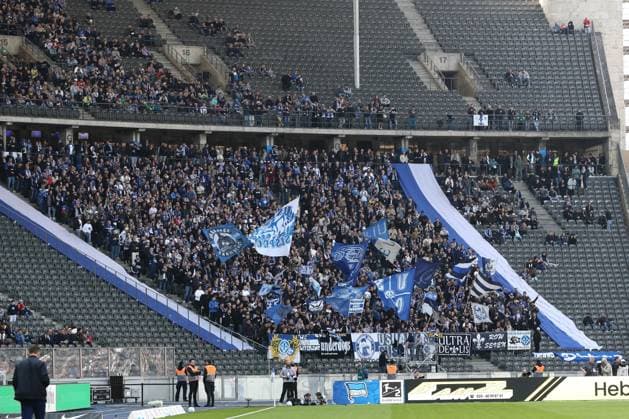 12 04 2025, xtgx, Soccer 2 Bundesliga, Hertha BSC Berlin SV Darmstadt 98 emspor, v l symbol photo, symbol image, icon, fans, spectators, audience, Darmstadt DFL DFB REGULATIONS PROHIBIT ANY USE OF PHOTOGRAPHS as IMAGE SEQUENCES and or QUASI VIDEO Berlin