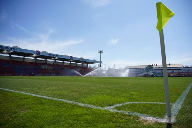 3 Liga SpVgg Unterhaching VfB Stuttgart II Unterhaching, 12 04 2025 View of the pitch before the 33 matchday at Uhlsport Park, Unterhaching 33 matchday of the 3 Liga, SpVgg Unterhaching VfB Stuttgart II, Unterhaching, Uhlsport Park on 12 04 2025 DFB REGULATIONS PROHIBIT ANY USE OF PHOTOGRAPHS AS IMAGE SEQUENCES AND OR QUASI VIDEO Copyright: xBEAUTIFULxSPORTSx Pajonkx
