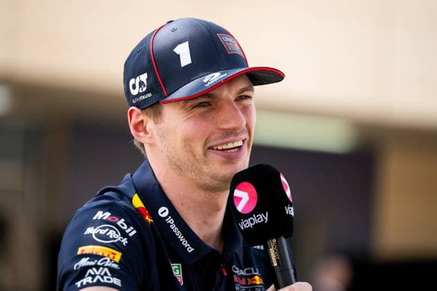 Max Verstappen Oracle Red Bull Racing, Netherlands, 01 at Viaplay TV Interview, BAH, Formula 1 World Championship, Gulf Air Grand Prix of Bahrain, Bahrain International Circuit, Drivers Arrival, 2025 Season, 12 04 2025 BAH, Formula 1 World Championship, Gulf Air Grand Prix of Bahrain, Bahrain International Circuit, Drivers Arrival, 2025 Season, 12 04 2025 Sakhir Copyright: xEibner-Pressefoto Memmlerx EP_MMR