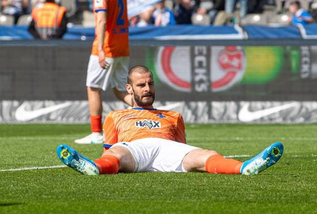 Soccer, Men, Season 2024 2025, 2 Bundesliga 29 Matchday , Hertha BSC SV Darmstadt 98, Aleksandar Vukotic Darmstadt 98 , Disappointment after own goal to 1 1, 12 04 2025, Copyright: xSebastianxRäppold MatthiasxKochx