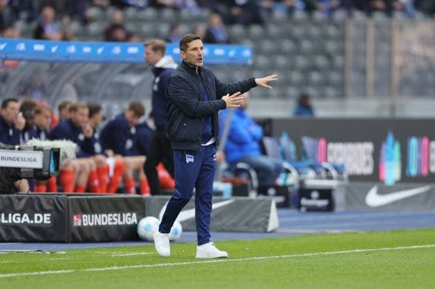 2 Soccer Bundesliga, Hertha BSC SV Darmstadt Coach Stefan Leitl Hertha BSC Berlin gives instructions and shouts, during the match in the 2 Soccer Bundesliga, Hertha BSC SV Darmstadt in Berlin, Olympiastadion, on 12 04 2025 DFB regulations prohibit any use of photographs as image sequences and or quasi video Copyright: xBEAUTIFULxSPORTS Frankex