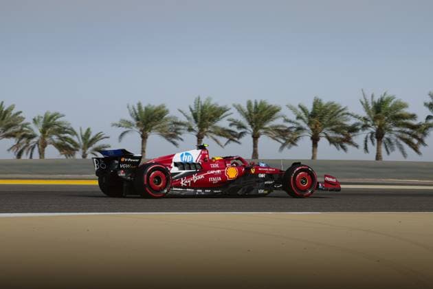 F1 - BAHRAIN GRAND PRIX 2025 44 HAMILTON Lewis (gbr), Scuderia Ferrari SF-25, action during the Formula 1 Gulf Bahrain Grand Prix 2025, 4th round of the 2025 FIA Formula One World Championship, WM, Weltmeisterschaft from April 11 to 13, 2025 on the Bahrain International Circuit, in Sakhir, Bahrain -  Copyright: xFLORENTxGOODENx