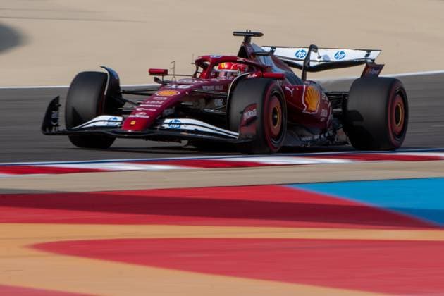 Charles Leclerc Scuderia Ferrari HP, Monaco, 16 in SF 25, BAH, Formula 1 World Championship, Gulf Air Grand Prix of Bahrain, Bahrain International Circuit, 3 Free Practice, 2025 season, 12 04 2025 BAH, Formula 1 World Championship, Gulf Air Grand Prix of Bahrain, Bahrain International Circuit, 3 Free Practice, 2025 season, 12 04 2025 Sakhir Copyright: xEibner-Pressefoto Memmlerx EP_MMR