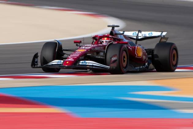 Charles Leclerc Scuderia Ferrari HP, Monaco, 16 in SF 25, BAH, Formula 1 World Championship, Gulf Air Grand Prix of Bahrain, Bahrain International Circuit, 3 Free Practice, 2025 season, 12 04 2025 BAH, Formula 1 World Championship, Gulf Air Grand Prix of Bahrain, Bahrain International Circuit, 3 Free Practice, 2025 season, 12 04 2025 Sakhir Copyright: xEibner-Pressefoto Memmlerx EP_MMR