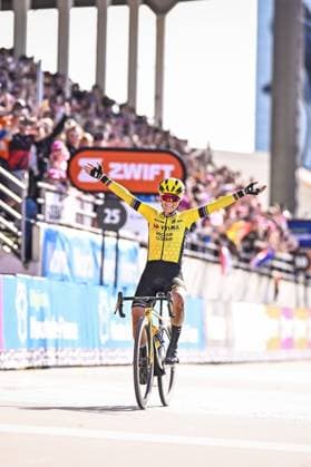French Pauline Ferrand Prevot of Team Visma-Lease a Bike celebrates as she crosses the finish line to win the women s race of the Paris-Roubaix one day cycling race, 148,5 km from Denain to Roubaix, France, on Saturday 12 April 2025. JASPERxJACOBS  x120624299x